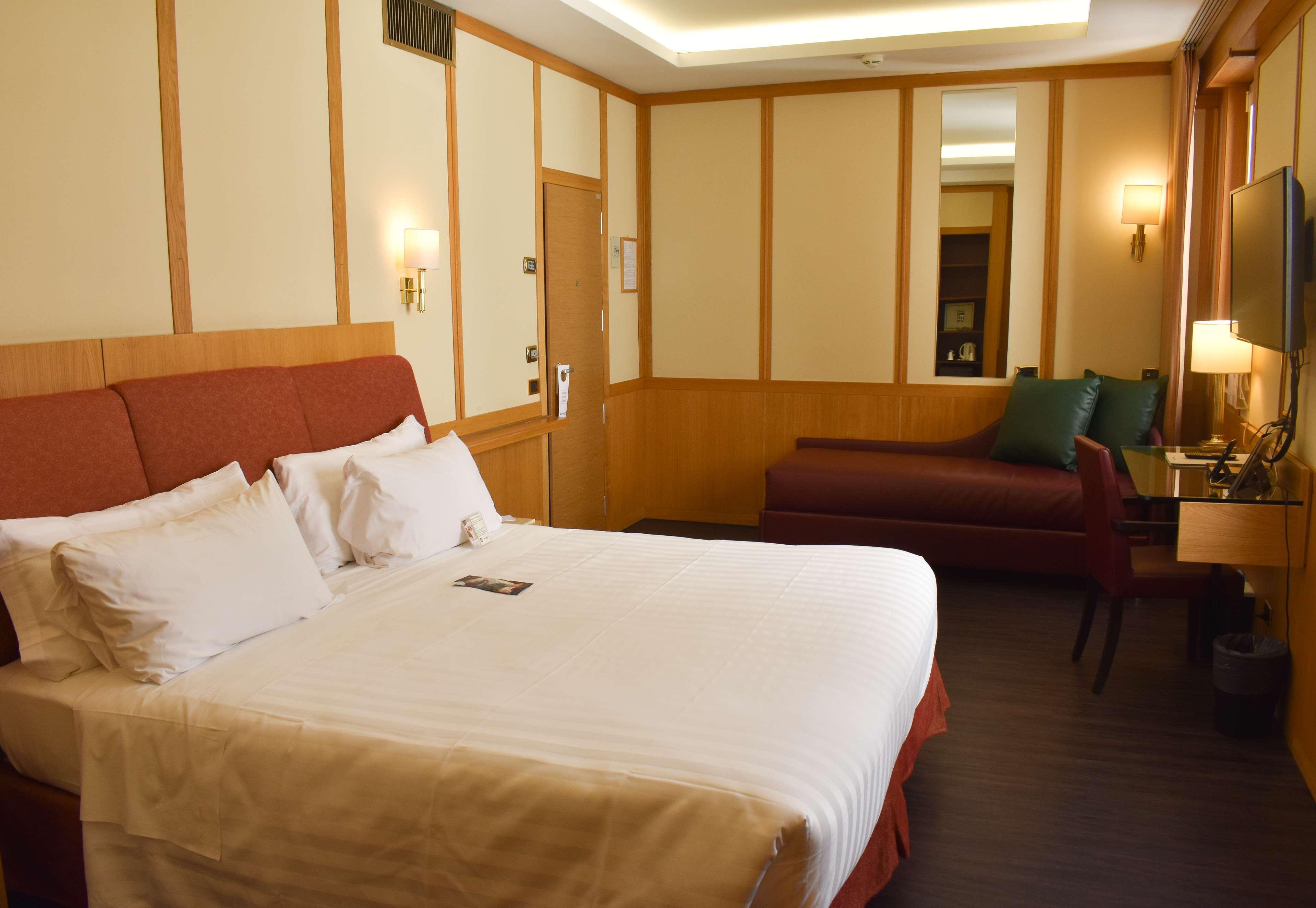 Best Western Hotel President - Colosseo Roma Esterno foto