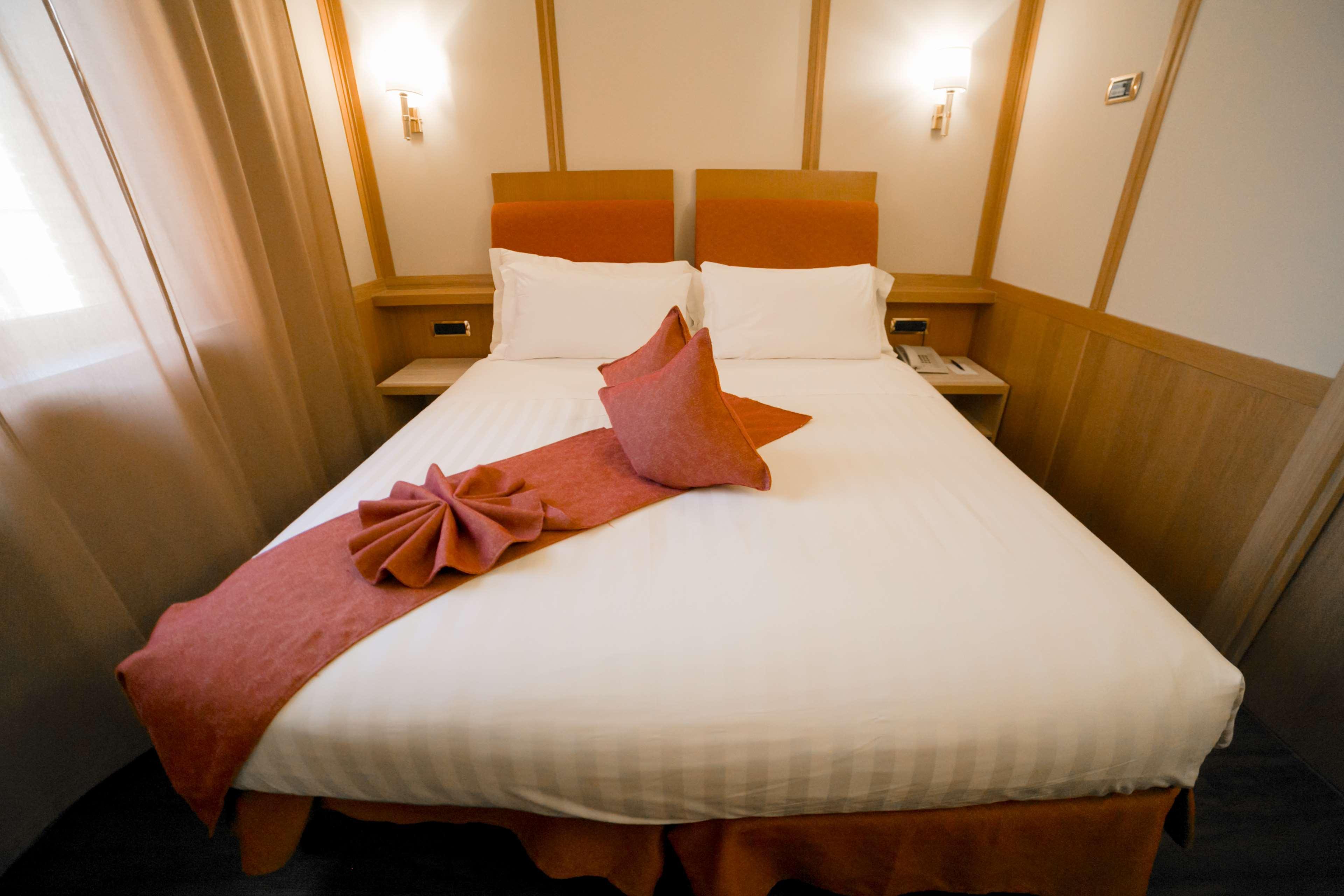 Best Western Hotel President - Colosseo Roma Esterno foto