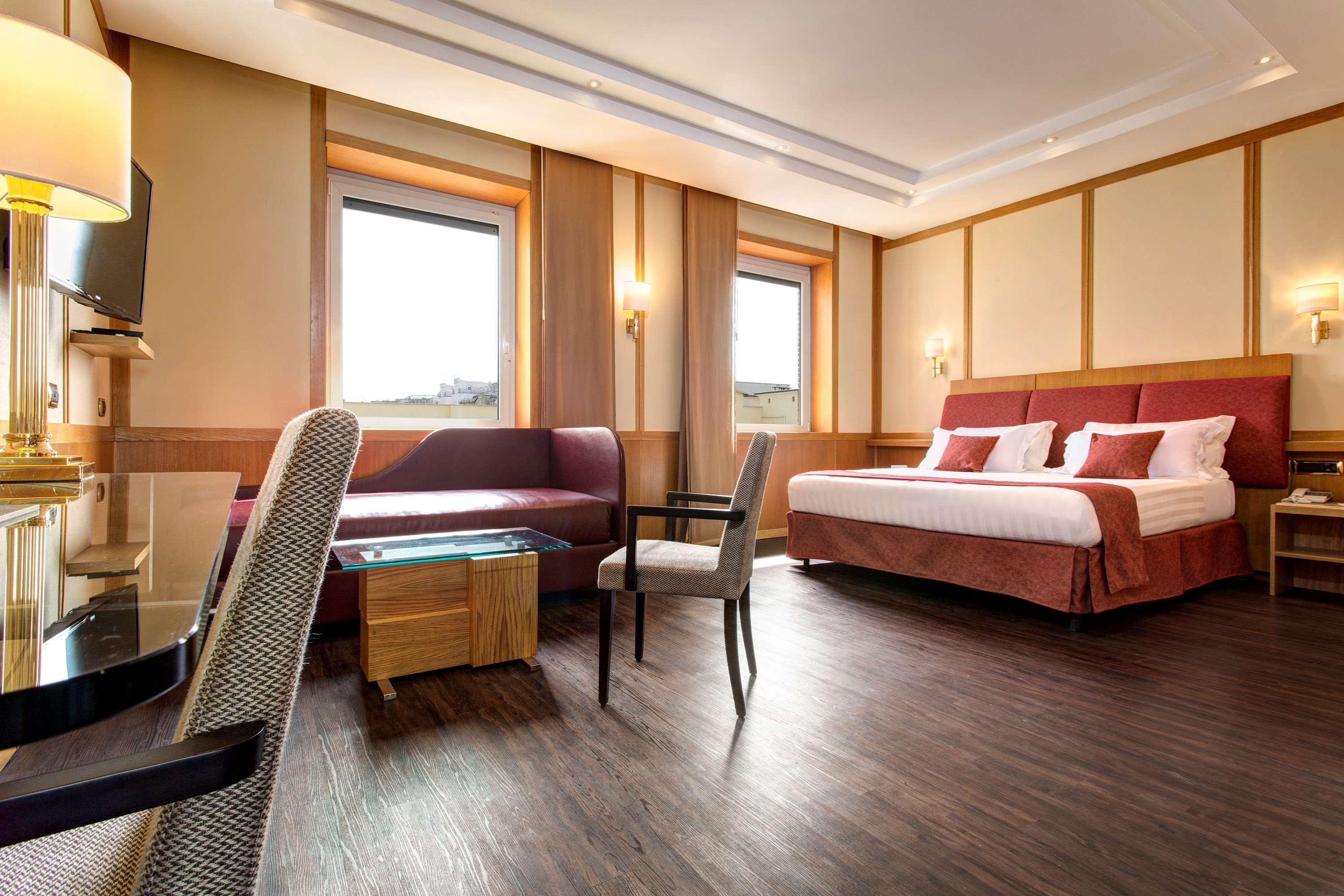 Best Western Hotel President - Colosseo Roma Esterno foto