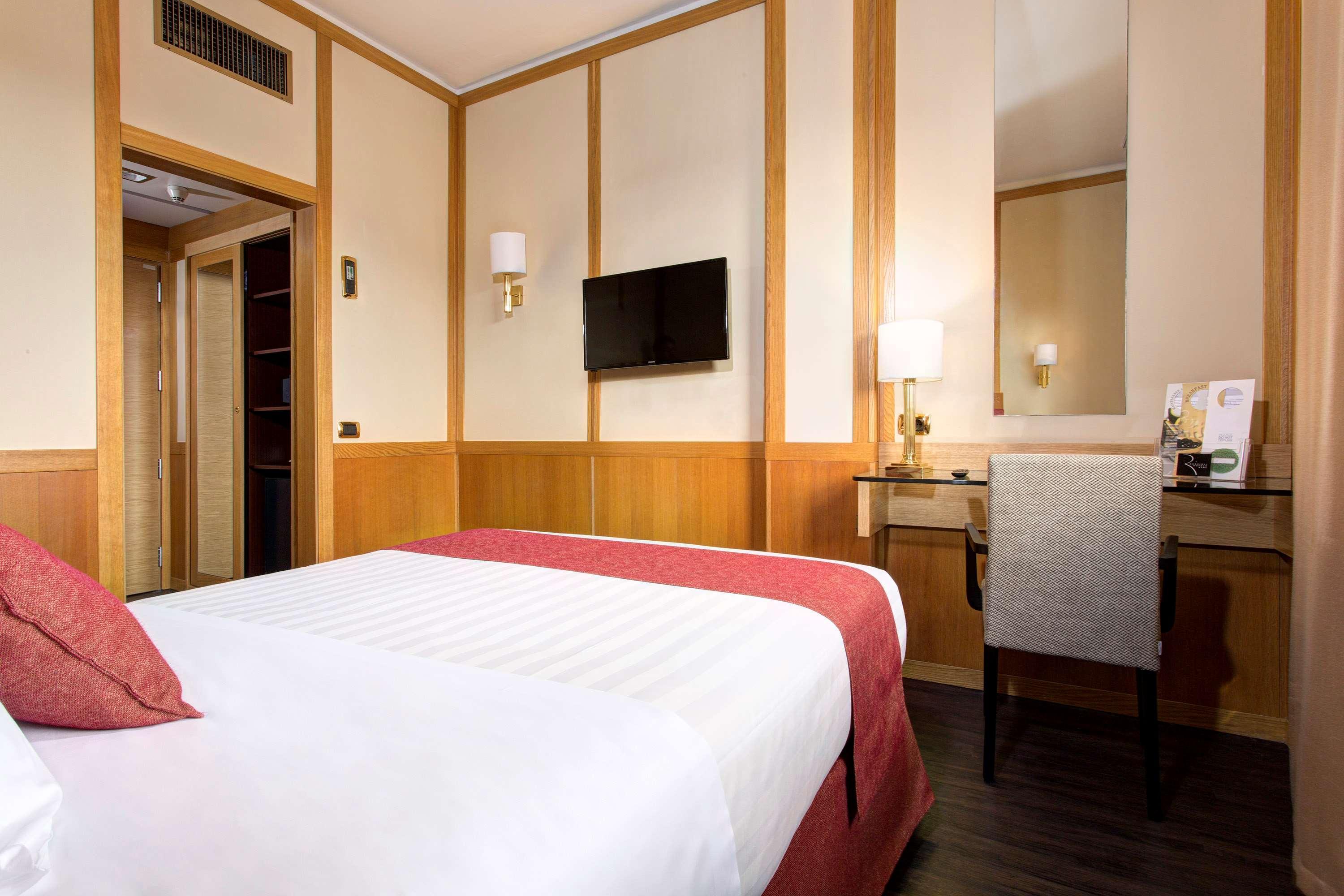 Best Western Hotel President - Colosseo Roma Esterno foto