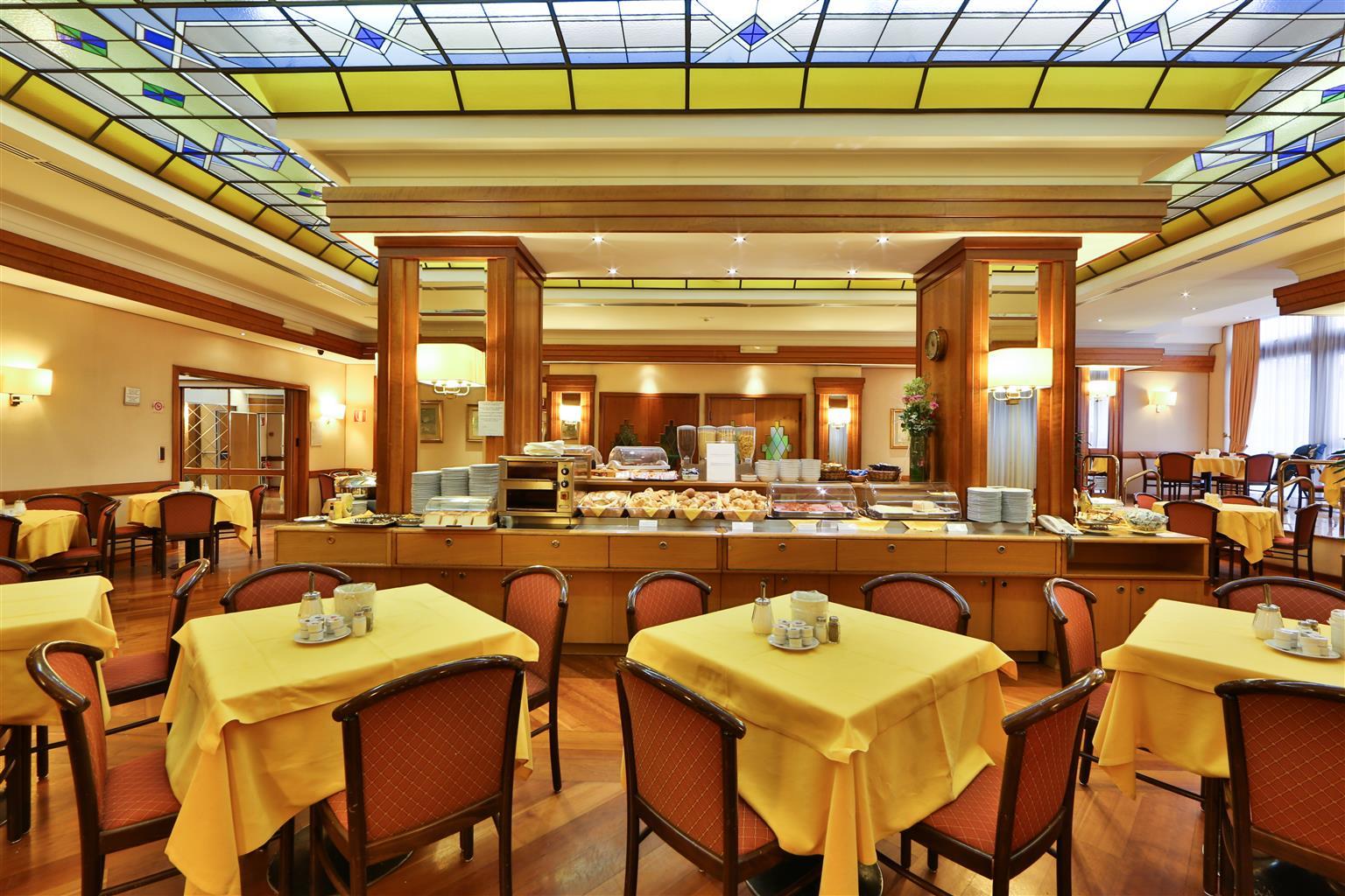 Best Western Hotel President - Colosseo Roma Esterno foto